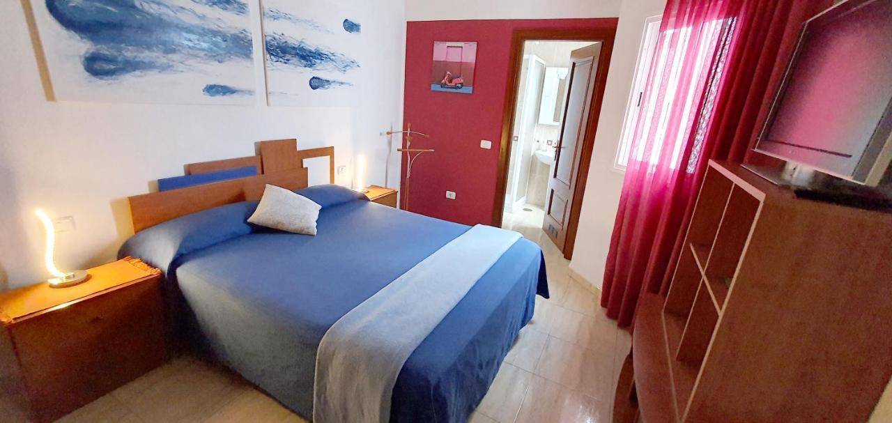 Habitacion Doble Con Bano Privado En Tenerife, Canary Islands La Laguna  Dış mekan fotoğraf