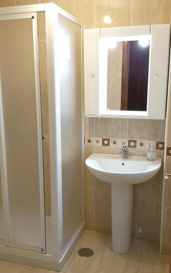 Habitacion Doble Con Bano Privado En Tenerife, Canary Islands La Laguna  Dış mekan fotoğraf